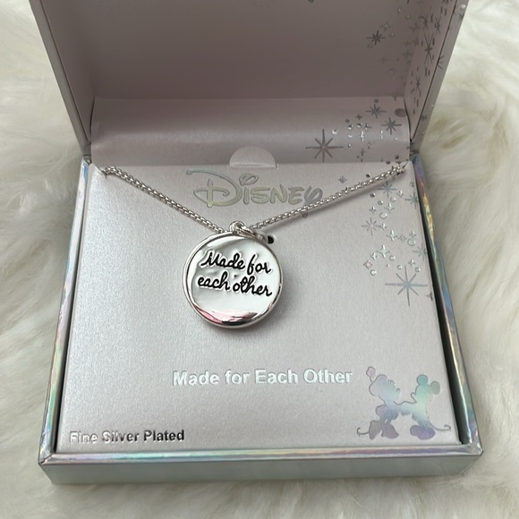 🆕 Disney Mickey Mouse and Minnie Mouse “Made for each other” Pendant Necklace - Picture 5 of 6